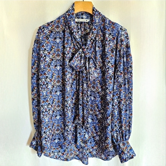 🇪🇦 Zara Blue Floral Paisley Long Sleeve Satin Blouse with Bow - Picture 5 of 16